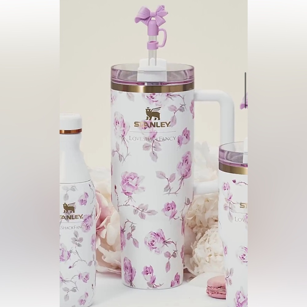 STANLEY x LOVESHACKFANCY Ribbon Rosa 40oz Quencher Tumbler
